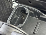 ドリンクホルダーがあって便利で長距離ドライブも可能です