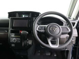 運転席です!纏まっており、使いやすいと評判ですよ♪