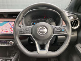ステアリングスイッチ搭載!ハンドルひとつで手を離さなくても運転中視線をそらさなくても操作が出来て便利です