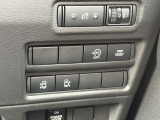 両側電動スライドドア ワンタッチでスライドドアの開閉が可能です!もちろんキーからの操作も可能♪お子様を抱いているとき両手いっぱいの荷物時などでもピッと開いてくれる便利な機能です!
