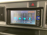 ブルートゥースに接続することにより、スマホに入ったお気に入りの音楽を車内で楽しむことができます♪あると本当に便利な機能になっています!