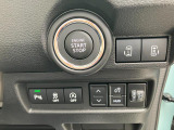 車検整備付メンテナンスパックの整備内容は・エンジンオイル・オイルフィルター・冷却水交換、ブレーキ分解、清掃、給油、調整作業、下回り洗浄作業が含まれております。車検にかかる法定費用は別途頂戴致します。