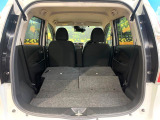 普段のお買い物や通勤、送迎等に十分な荷室スペースを確保しております。セカンドシートを倒すと、大きな荷物の積載も可能です♪