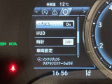 車両情報や燃費データを見やすく表示。