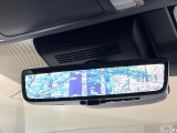 【デジタルインナーミラー】後席の大きな荷物や同乗者で後方が確認しづらい時でも安心!カメラが撮影した車両後方の映像をルームミラー内に表示。クリアな視界で状況の確認が可能です!