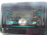 お気に入りの音楽を聴きながらだと毎日がステキなカーライフになりますね♪