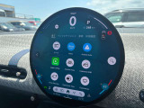 Apple CarPlayやAndroid Autoなど様々なアプリケーションがインストールされています!