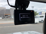 当社は輸入車・国産車の正規ディーラーも運営しており、指定整備工場・認証工場を取得しております。納車前、納車後の点検・車検もお任せください!