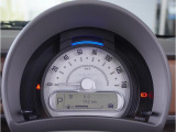 【明るく見やすいメーター】視認性が良く明るく見やすいメーター。運転者にとって見やすいメーターは運転していても疲れないですよね。