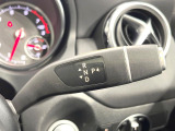 ●サンルーフ:開放感たっぷりの希少装備、サンルーフが装着されています!車内に明かりを取り入れたり景色を楽しむ以外にも、車内の空気も簡単に換気できて快適です!