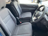 運転席まわりになります。実際に乗って頂き乗り心地をご体験してみてください。