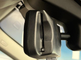 ●ETC車載器内蔵ルームミラー:お引き渡し時には再セットアップを実施後、お渡しいたします。マイレージ登録に関してもお気軽に担当営業までお尋ねください。
