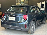 【MINI正規ディーラーMINI NEXT福岡東】弊社車輌をご覧頂き、誠にありがとうございます♪車輌価格には保証料金も含まれております。安心してご検討下さい! ※定休日 第二・第三火曜日と毎週水曜日