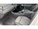 運転席・助手席ともシートヒーター装備しています。