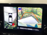【アラウンドビューモニター】専用のカメラにより、上から見下ろしたような視点で360度クルマの周囲を確認することができます☆死角部分も確認しやすく、狭い場所での切り返しや駐車もスムーズに行えます。