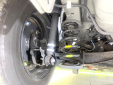 お車を安心してお乗りいただく為には、足回りの定期点検が欠かせません。サービスサポート(有償保証)では無料点検もご提供しており、安心のカーライフをお過ごしいただけるサポート体制が整っています。