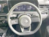 【ステアリングスイッチ】運転中、前方から目線をそらすことなく、オーディオ等の操作が可能な便利機能!安心&快適なドライブを演出してくれます♪