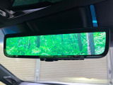 【デジタルインナーミラー】後席の大きな荷物や同乗者で後方が確認しづらい時でも安心!カメラが撮影した車両後方の映像をルームミラー内に表示。クリアな視界で状況の確認が可能です!