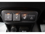 運転席/助手席シートヒーター付です。