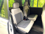 高品質なオリジナルフロアマットもオプションにてご用意しております。お好きなデザインやカラーをお車に合わせて選んでいただくことができます♪