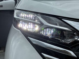 消費電力も少なく明るいLEDヘッドライトです。