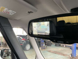 アラウンドビューモニターが付いていて、お車を空から見たような目線で駐車できます