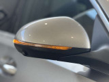 納車前整備は、メルセデスベンツ国際認定メカニックによる最新の検査ライン等の施設が充実した当社工場で入念に行います。メルセデス・ベンツの定める厳しい基準をクリアしたお車のみをご案内させて頂きます。