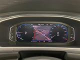 デジタル液晶メーター&rdquo;Digital Cockpit Pro&rdquo;です。画面の切り替えは、ハンドルのボタンで簡単に操作ができます。