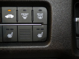【シートヒーター】シートヒーター装備車です。寒い冬に乗車中とても暖かく快適に移動できます。冷え性の方にピッタリの装備です!