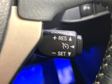 【クルーズコントロール】高速道路もラクラク走行。アクセルを離しても一定速度で走行ができ、長距離運転時の負担を軽減!加速・減速も簡単なスイッチ操作で調整できます。