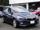BMW在庫保有台数常時100台以上!ご来店の際はBMW本店(厚木市下荻野140-1)にご来店ください!弊社自慢の全天候型ショールーム!BMW在庫保有台数常時100台以上ございます!