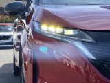 【 LEDヘッドライト 】 青色発光ダイオードを発明した日本人がノーベル賞を受賞し、LEDライトが開発されました。明るく長寿命のライトです。体感して下さい。明るいライトです!