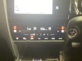 ご購入いただいた全ての中古車に、1年間または2年間の走行距離無制限の保証「ホッと保証」を無料でお付けします!!