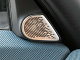 アメリカのオーディオブランドであるharman/kardon製スピーカーシステム搭載!