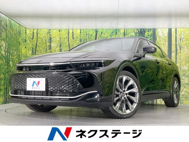クラウンクロスオーバー 2.5 G アドバンスト レザー パッケージ E-Four 4WD