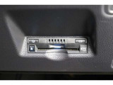 高速道路走行の料金所をノンストップで通過できるETCを装備!※ ETCカードのお申し込みも当社にお任せ下さい!