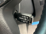 【レーダークルーズコントロール】高速道路での長距離走行が楽に!!自動で速度を保つクルーズコントロールが、衝突軽減システムと連携し、前方の車両を感知して車間を保つように速度調節してくれます!!