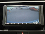 バックカメラ装備しております。駐車時に大変役に立ちますよ。駐車が苦手な方にも便利機能です。