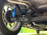 お車を安心してお乗りいただく為には、足回りの定期点検が欠かせません。サービスサポート(有償保証)では無料点検もご提供しており、安心のカーライフをお過ごしいただけるサポート体制が整っています。