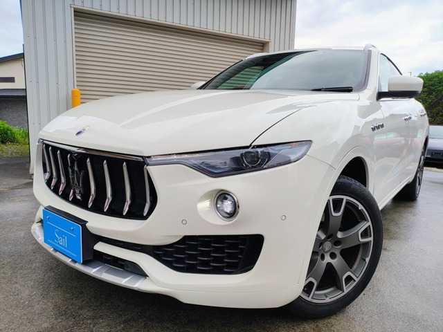 レヴァンテ ディーゼル 4WD パノラマルーフ シートベンチレーション