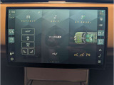 新しく生まれ変わったインフォテイメントシステム「Pivi Pro」を搭載します。AppleCarPlay / Android Auto接続にも対応。より直感的でスマートな操作が可能となります。