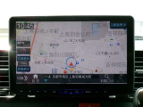社外品の地デジTV対応のメモリーナビです。遠出や初めての場所でも安心ですね。