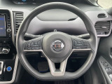 【ステアリングスイッチ】運転中、前方から目線をそらすことなく、オーディオ等の操作が可能な便利機能!安心&快適なドライブを演出してくれます♪
