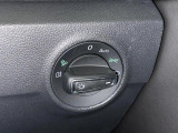 LEDマトリックスヘッドライト&rdquo;IQ.LIGHT。LEDを精密に制御して照射します。