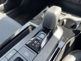 店舗にて現車の確認もいただけますので、お電話で在庫のご確認の上是非ご来店くださいませ!!店舗直通電話 0532-69-5171