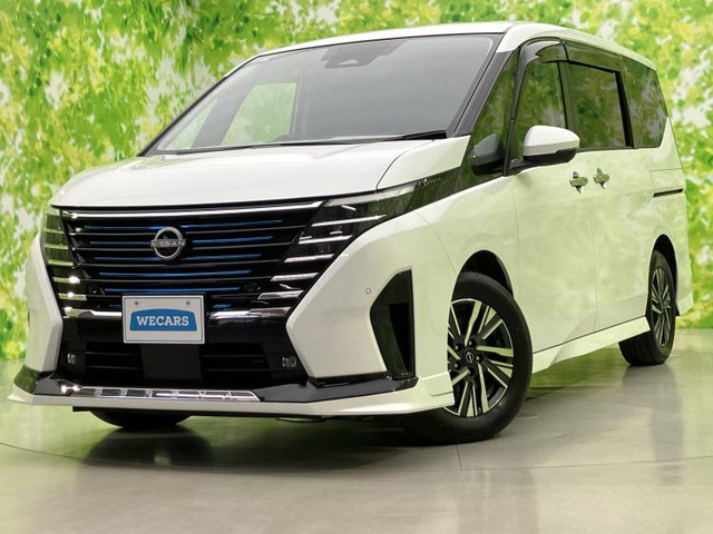 セレナ 1.4 e-POWER ハイウェイスターV 