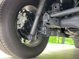 お車を安心してお乗りいただく為には、足回りの定期点検が欠かせません。サービスサポート(有償保証)では無料点検もご提供しており、安心のカーライフをお過ごしいただけるサポート体制が整っています。