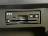 【ETC】高速道路の料金所をストレスなく通過!話題のスポットやサービスエリアに多い「スマートIC」利用時は必須のアイテムです。当店でセットアップを実施、ご納車当日からすぐにご利用いただけます!