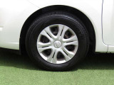 お手入れのしやすい純正ホイール付きです。