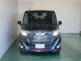 明度の高いLEDヘッドライトで、夜間の運転も安心です。